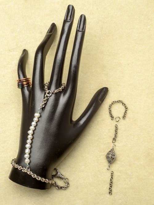 Nancy Chase's Hand Chain Bracelet - , Contemporary Wire Jewelry, Wire Wrapping, Wrapping, Wire Wrapping Jewelry,  Measure two lengths of chain 